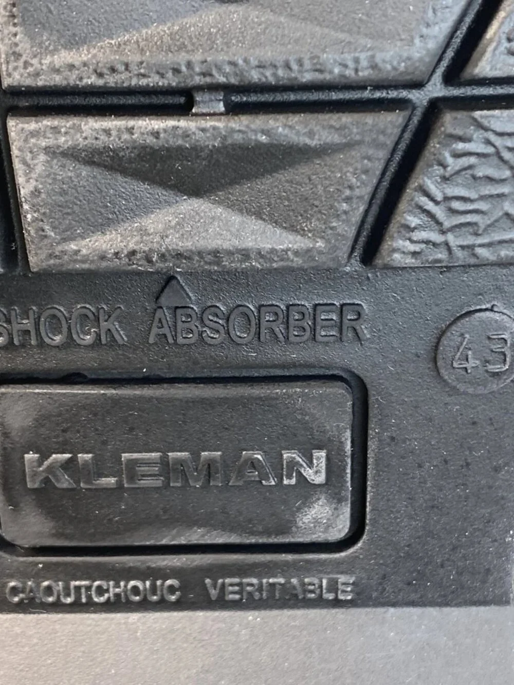 Kleman tonnant mens